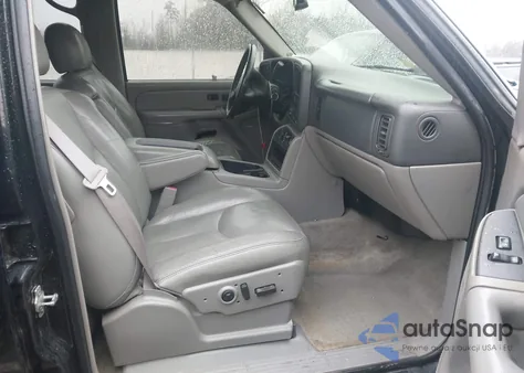 2005 Chevrolet Tahoe Z71 из США, поврежденный, VIN 1GNEK13T35R182718